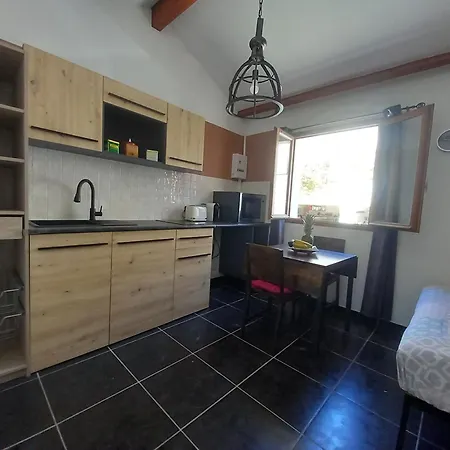 Petite A Chic, Calme Et Parking, Port A Pied Appartement *